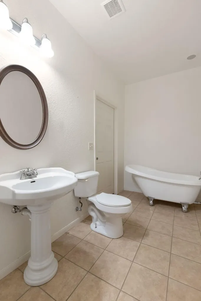 2207 Boxwood Circle Kingsland TX 78639