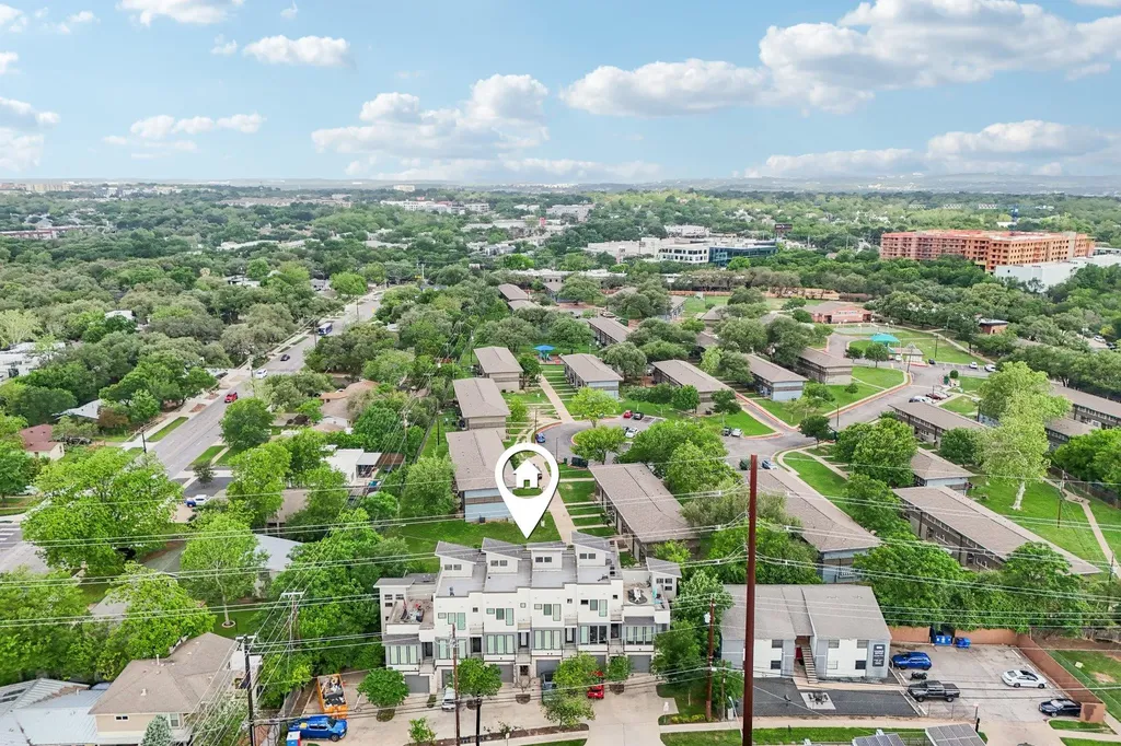 2300 S 5th Street Austin TX 78704