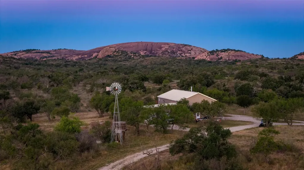 7702 Ranch Road 965 Llano TX 78624