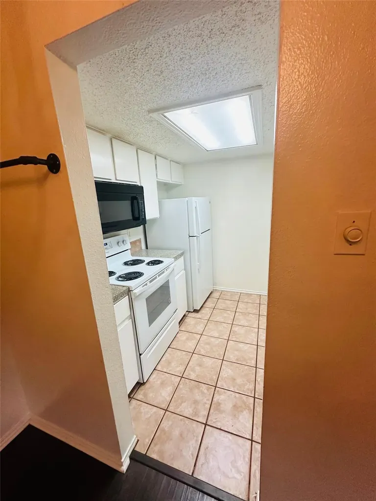 2401 Leon Street Austin TX 78705