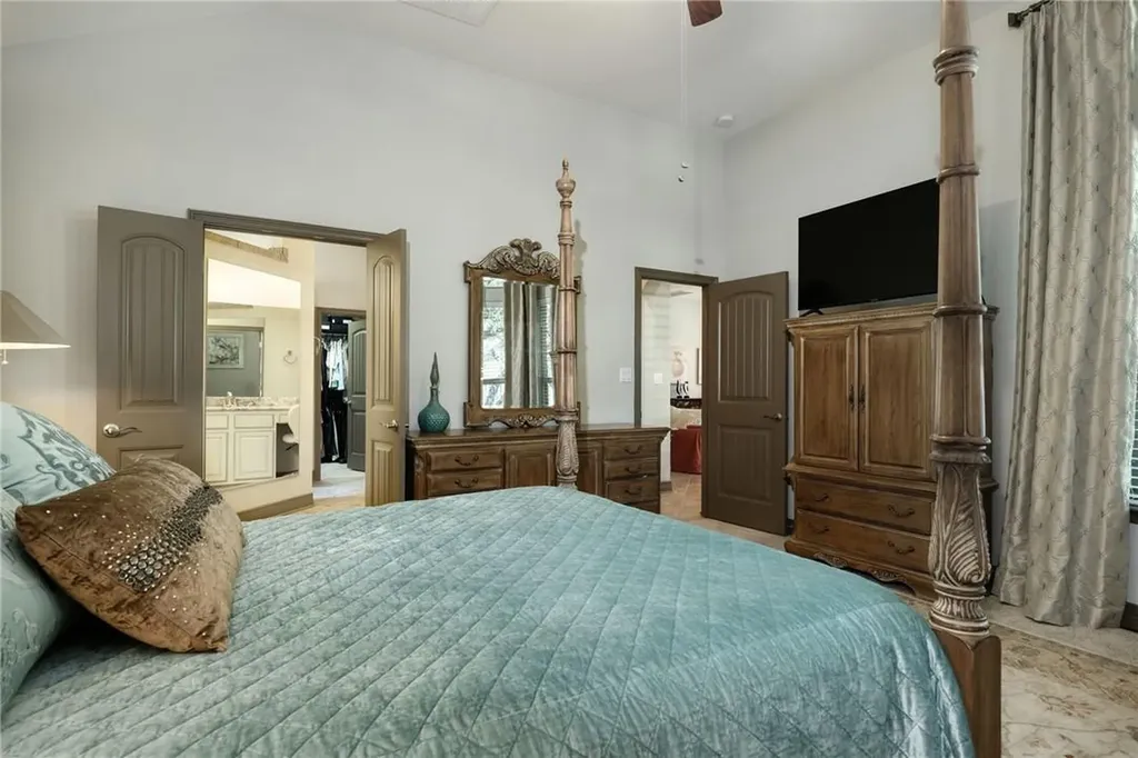 1239 Falling Hills Drive Georgetown TX 78628