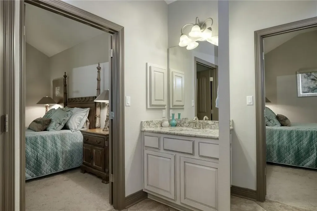 1239 Falling Hills Drive Georgetown TX 78628