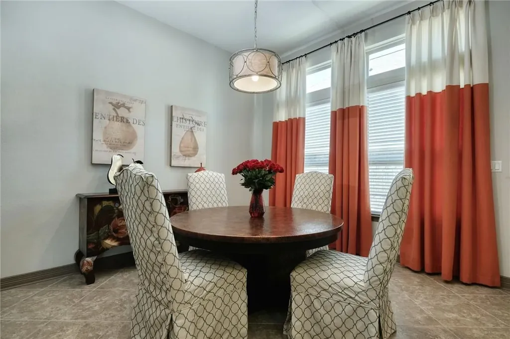 1239 Falling Hills Drive Georgetown TX 78628
