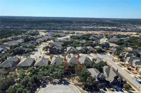 1239 Falling Hills Drive Georgetown TX 78628
