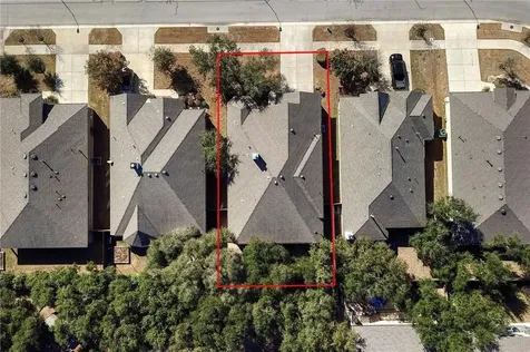 1239 Falling Hills Drive Georgetown TX 78628