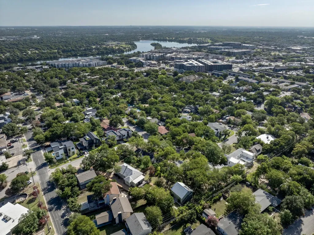 1603 Taylor Gaines Street Austin TX 78741