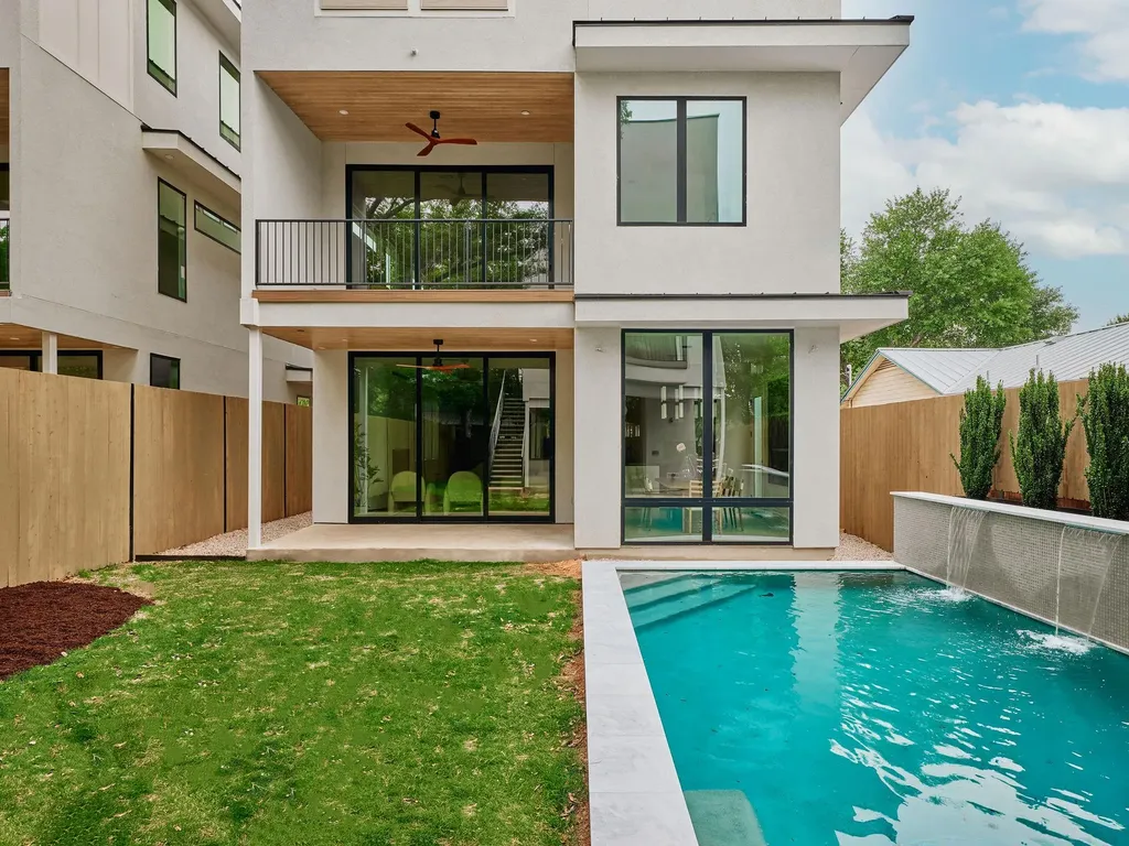 Austin TX, 1213 Karen, Unit 2