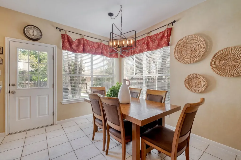 8221 Fern Bluff Avenue Round Rock TX 78681