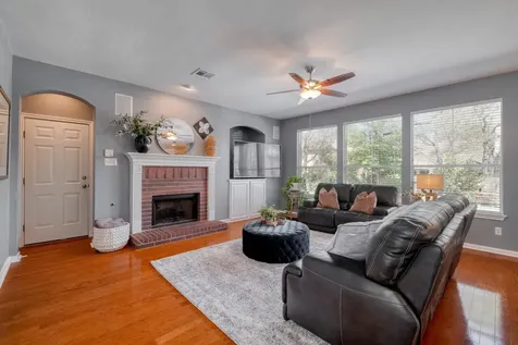 8221 Fern Bluff Avenue Round Rock TX 78681