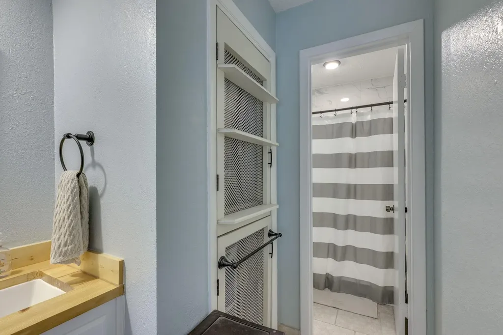 4307 1st Street S Austin TX 78745
