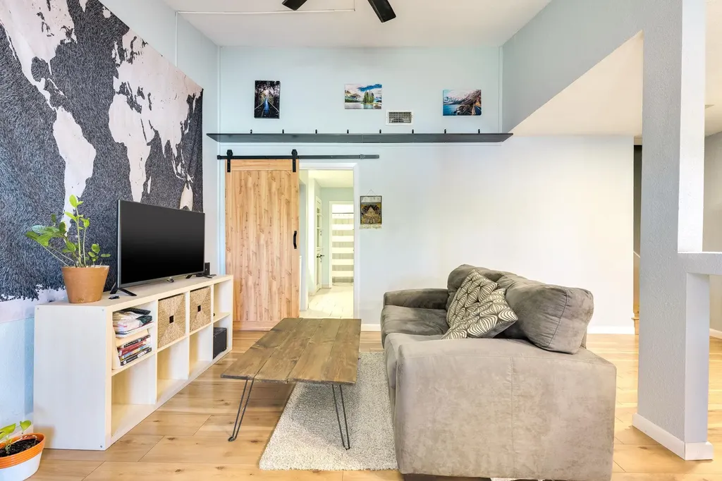4307 1st Street S Austin TX 78745
