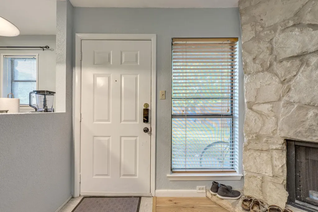 4307 1st Street S Austin TX 78745