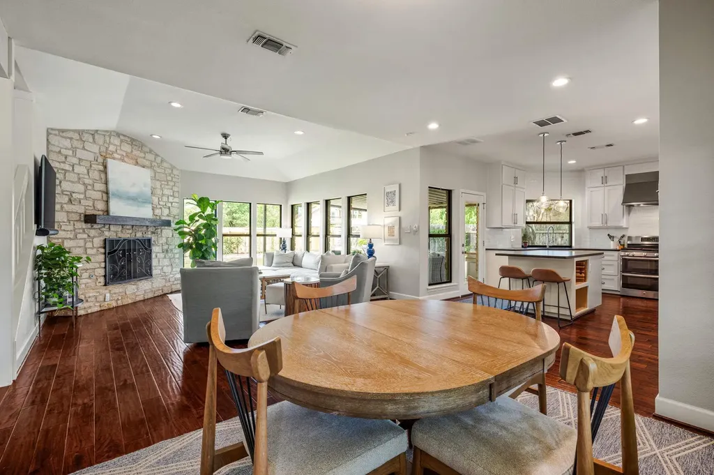 5205 Wheeler Branch Circle Austin TX 78749