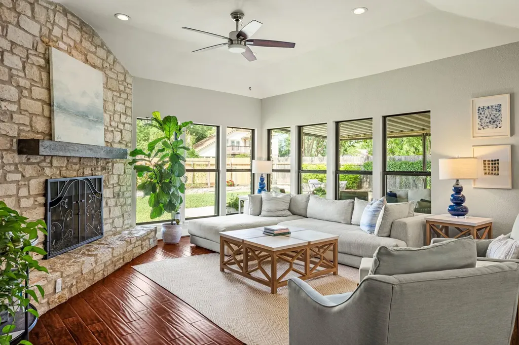 5205 Wheeler Branch Circle Austin TX 78749