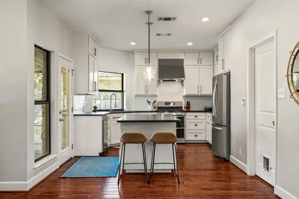 5205 Wheeler Branch Circle Austin TX 78749