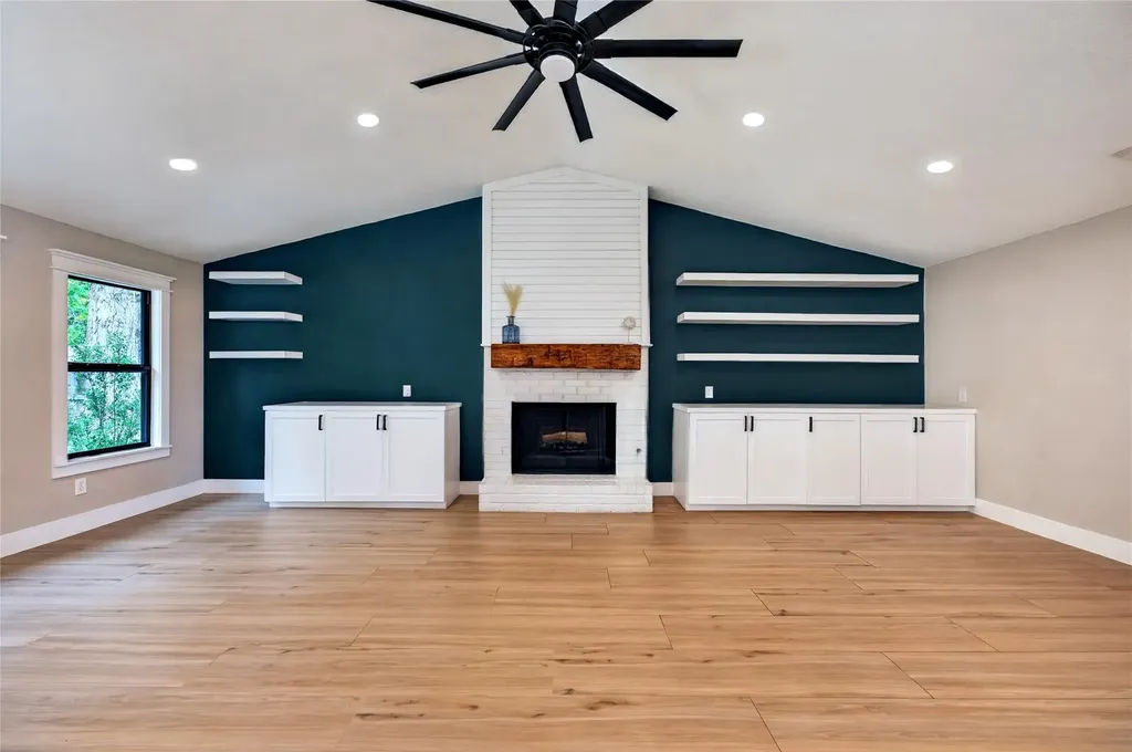 6703 Danwood Drive Austin TX 78759