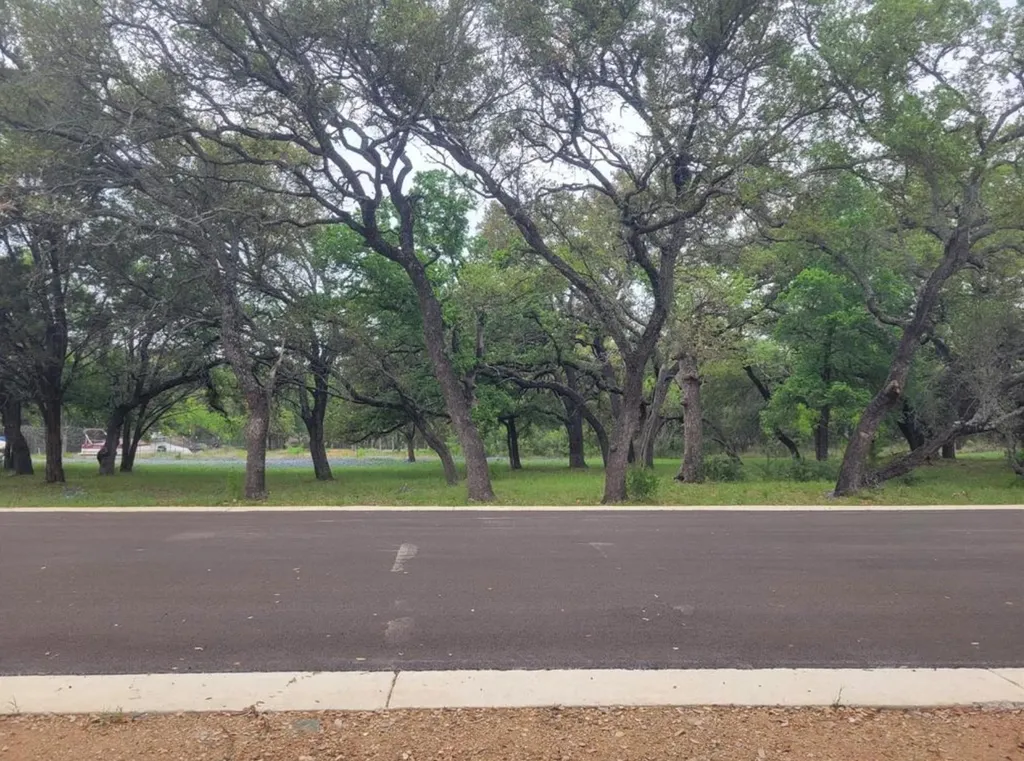 208 Cactus Corner Horseshoe Bay TX 78657