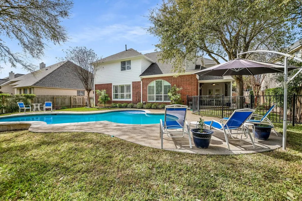2720 Loyaga Drive Round Rock TX 78681