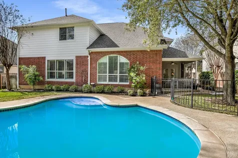2720 Loyaga Drive Round Rock TX 78681