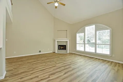 2720 Loyaga Drive Round Rock TX 78681
