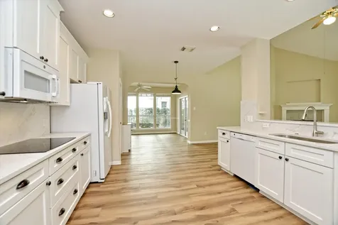 2720 Loyaga Drive Round Rock TX 78681