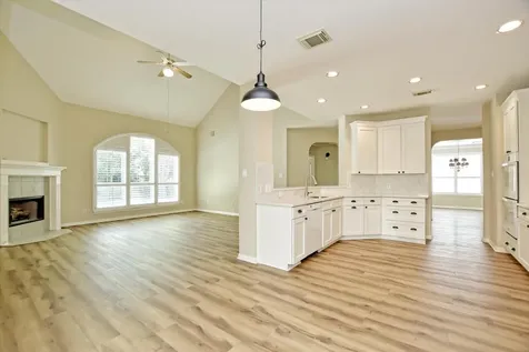 2720 Loyaga Drive Round Rock TX 78681