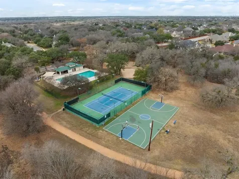 2720 Loyaga Drive Round Rock TX 78681