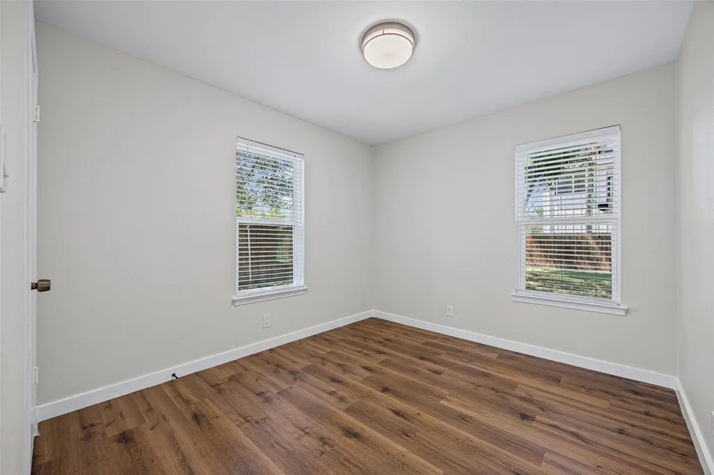 6211 Palm Circle Austin TX 78741