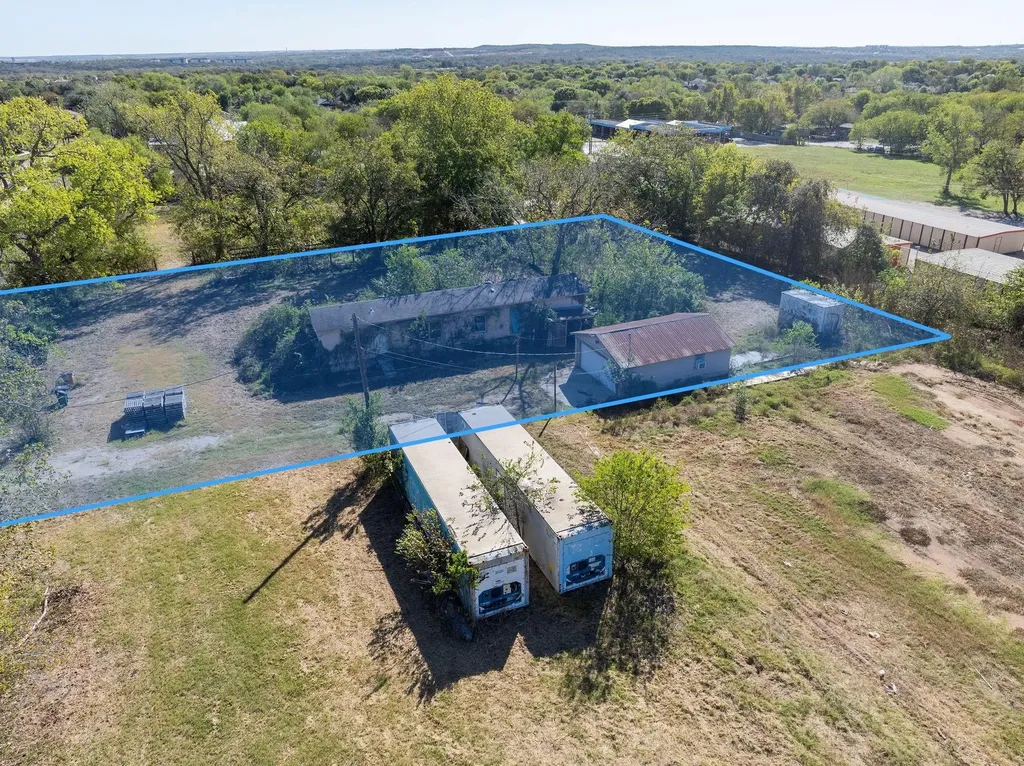 5015 Maufrais Lane Austin TX 78744