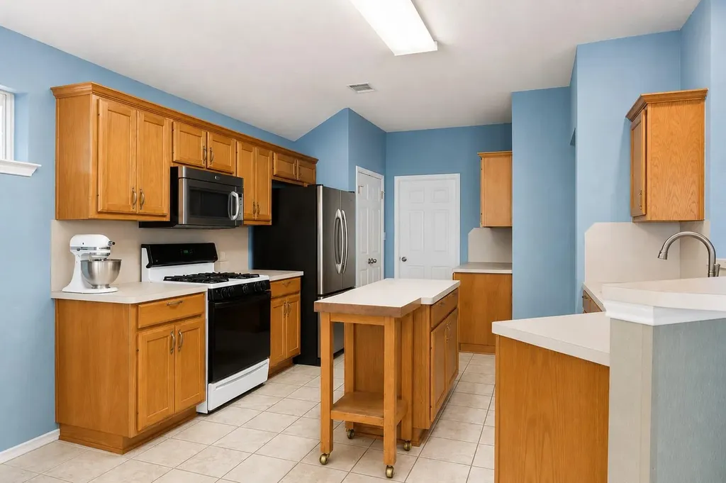 810 Hilltop Drive Leander TX 78641