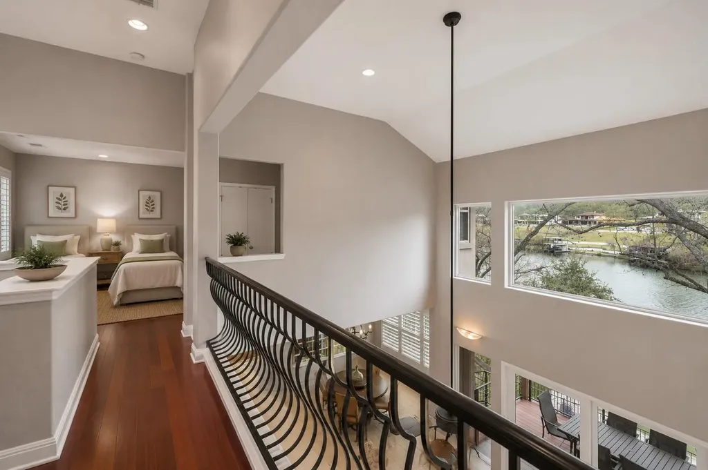 2007 Big Horn Drive Austin TX 78734