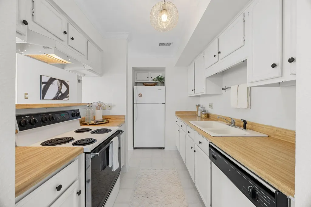 4159 Steck Avenue Austin TX 78759