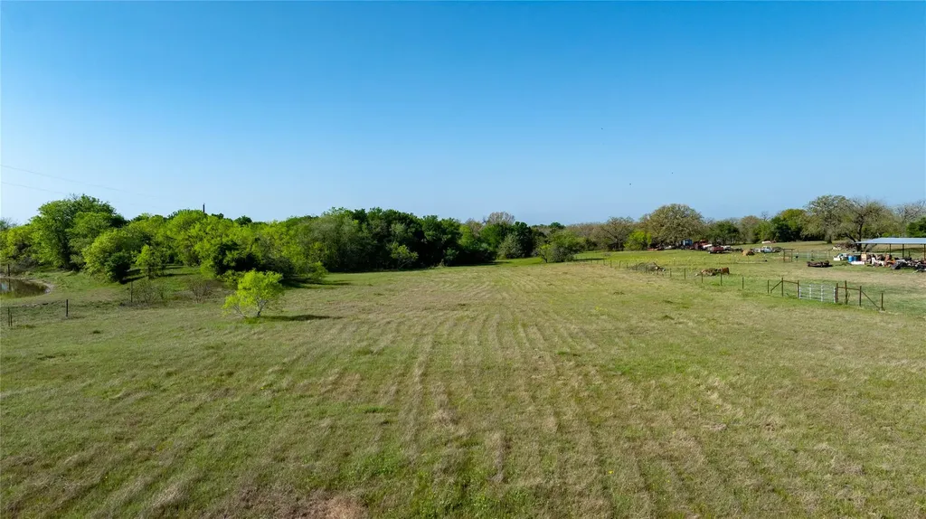 6575 Taylorsville Road Dale TX 78616