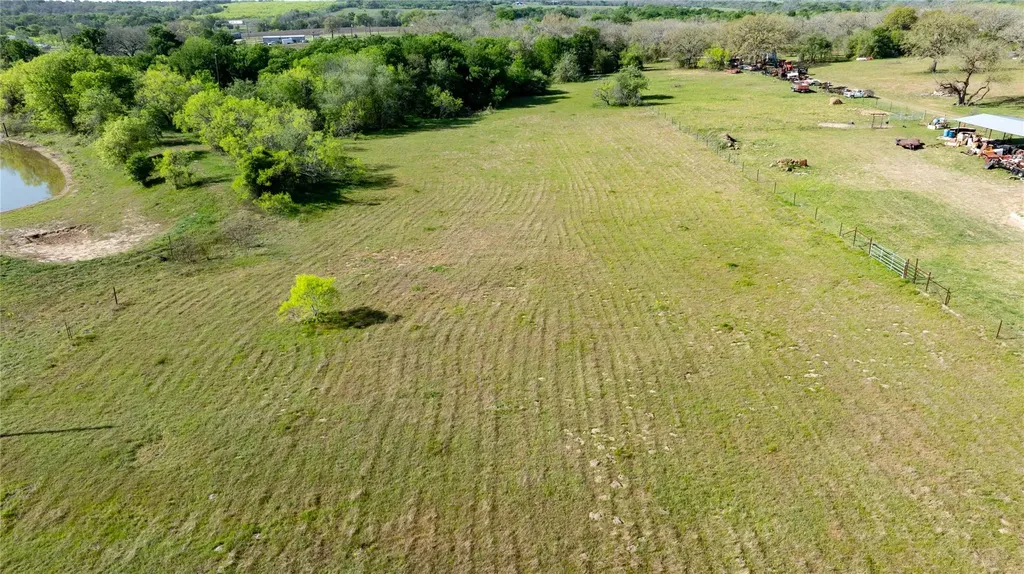 6575 Taylorsville Road Dale TX 78616