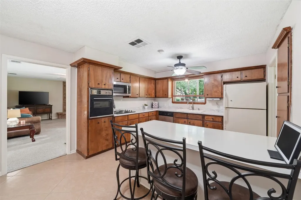 304 White Wing Way Round Rock TX 78664