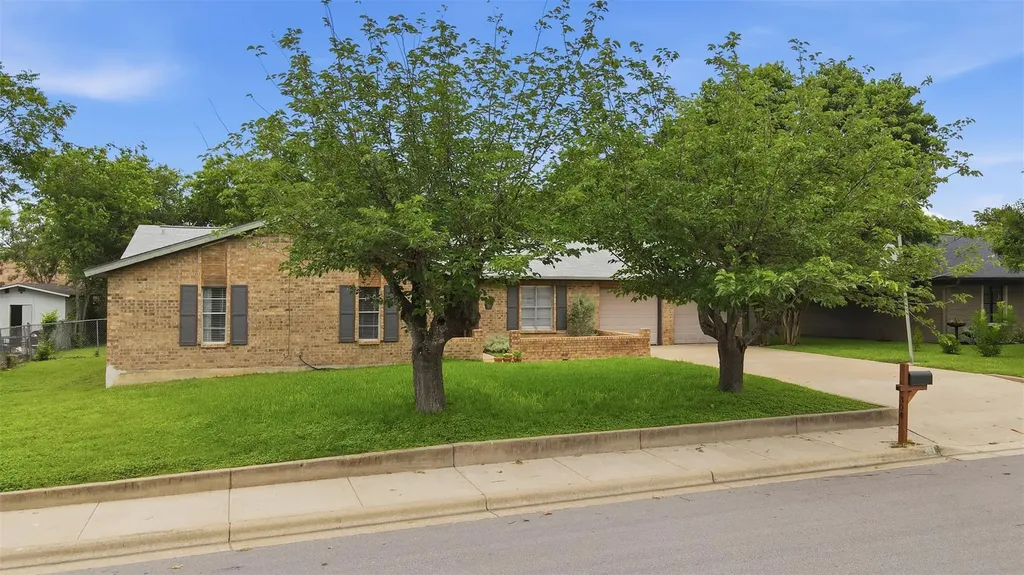 304 White Wing Way Round Rock TX 78664