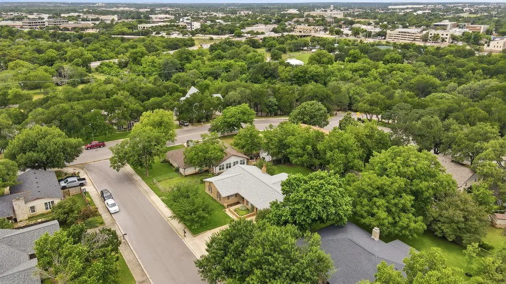 304 White Wing Way Round Rock TX 78664