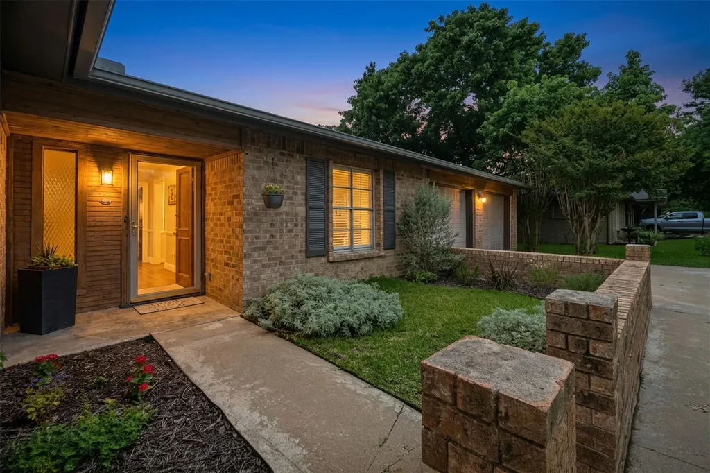 304 White Wing Way Round Rock TX 78664