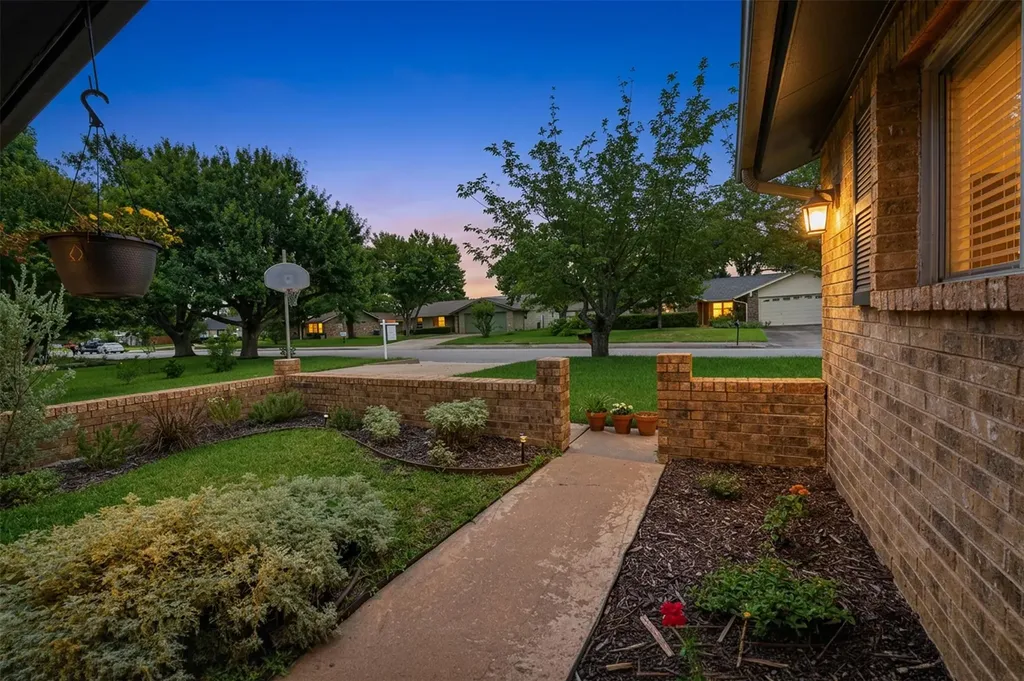 304 White Wing Way Round Rock TX 78664