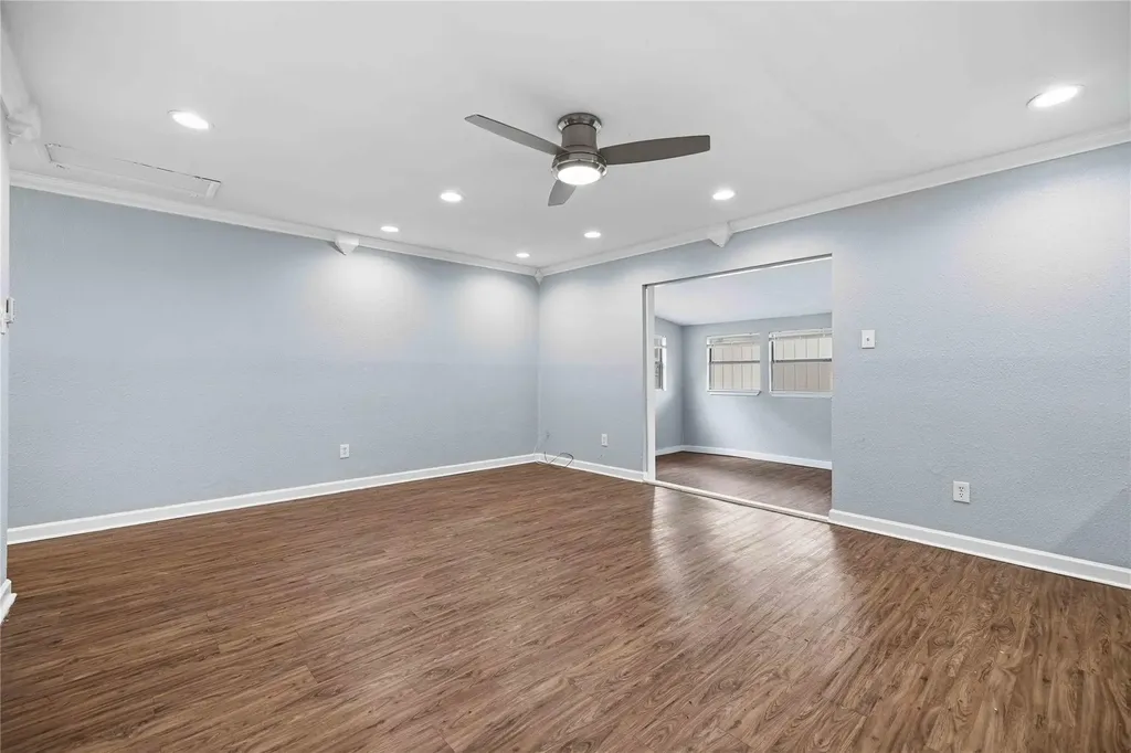 4502 Turnstone Drive Austin TX 78744
