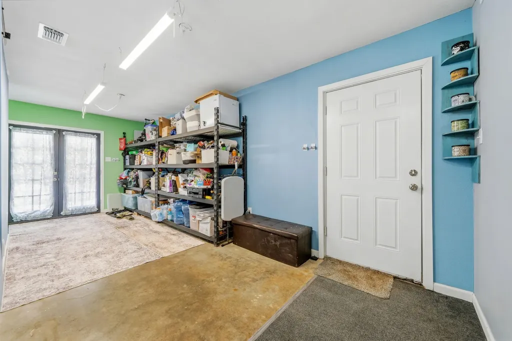 914 6th Street Blanco TX 78606