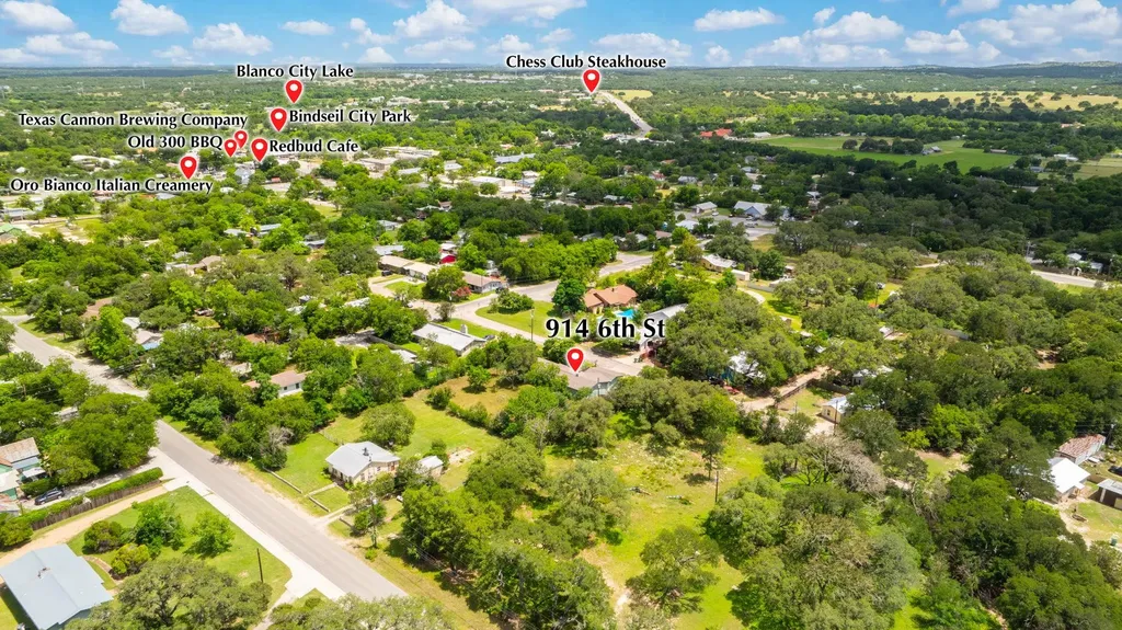 914 6th Street Blanco TX 78606