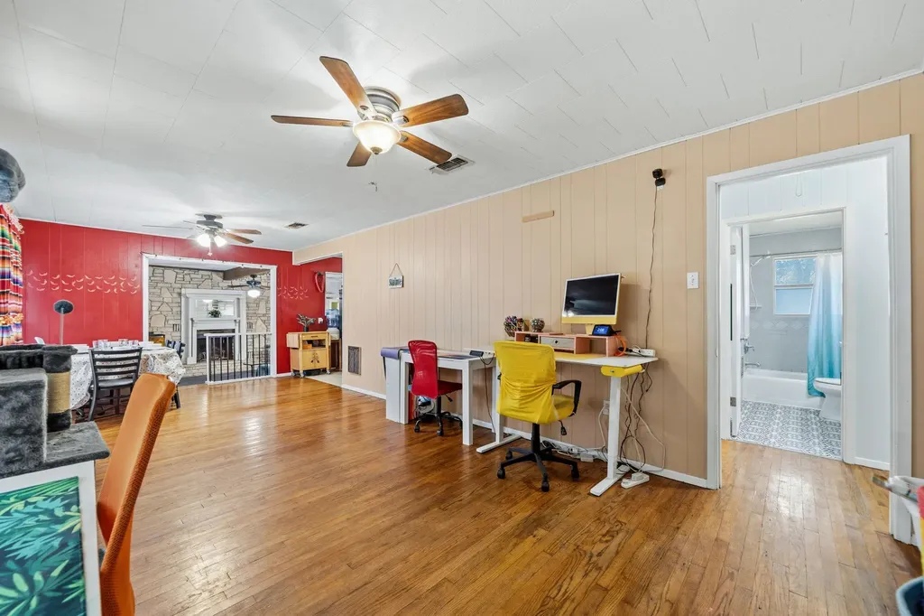 914 6th Street Blanco TX 78606