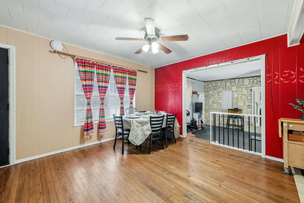 914 6th Street Blanco TX 78606