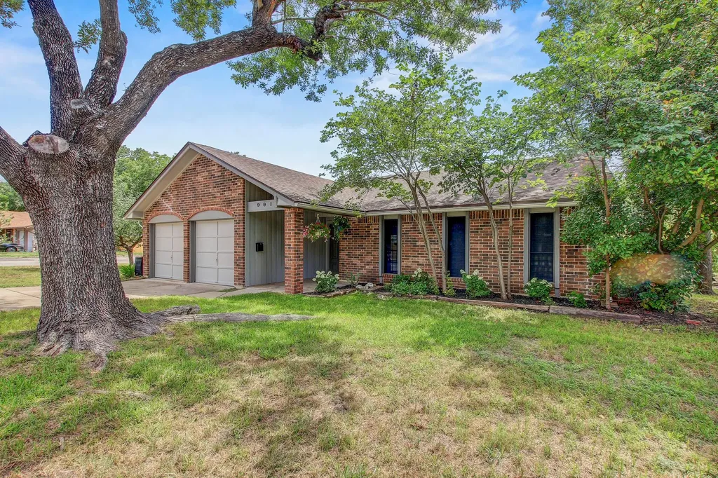 9913 Oak Hollow Drive Austin TX 78758