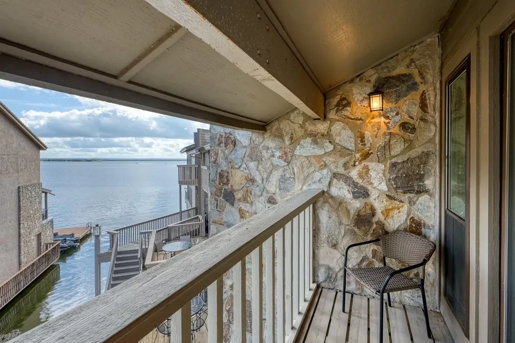 1101 The Cape Road Horseshoe Bay TX 78657