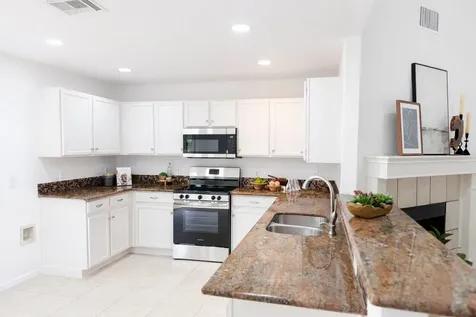 1801 Brentwood Drive Leander TX 78641
