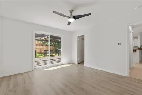 1801 Brentwood Drive Leander TX 78641