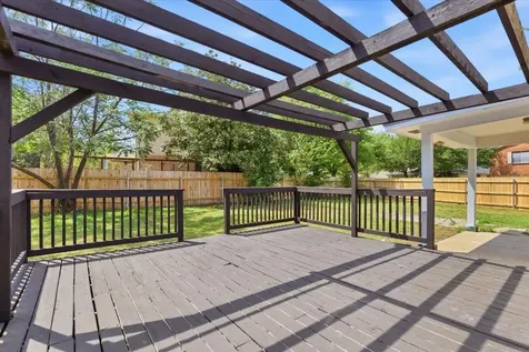 1801 Brentwood Drive Leander TX 78641