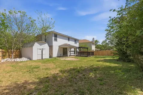 1801 Brentwood Drive Leander TX 78641